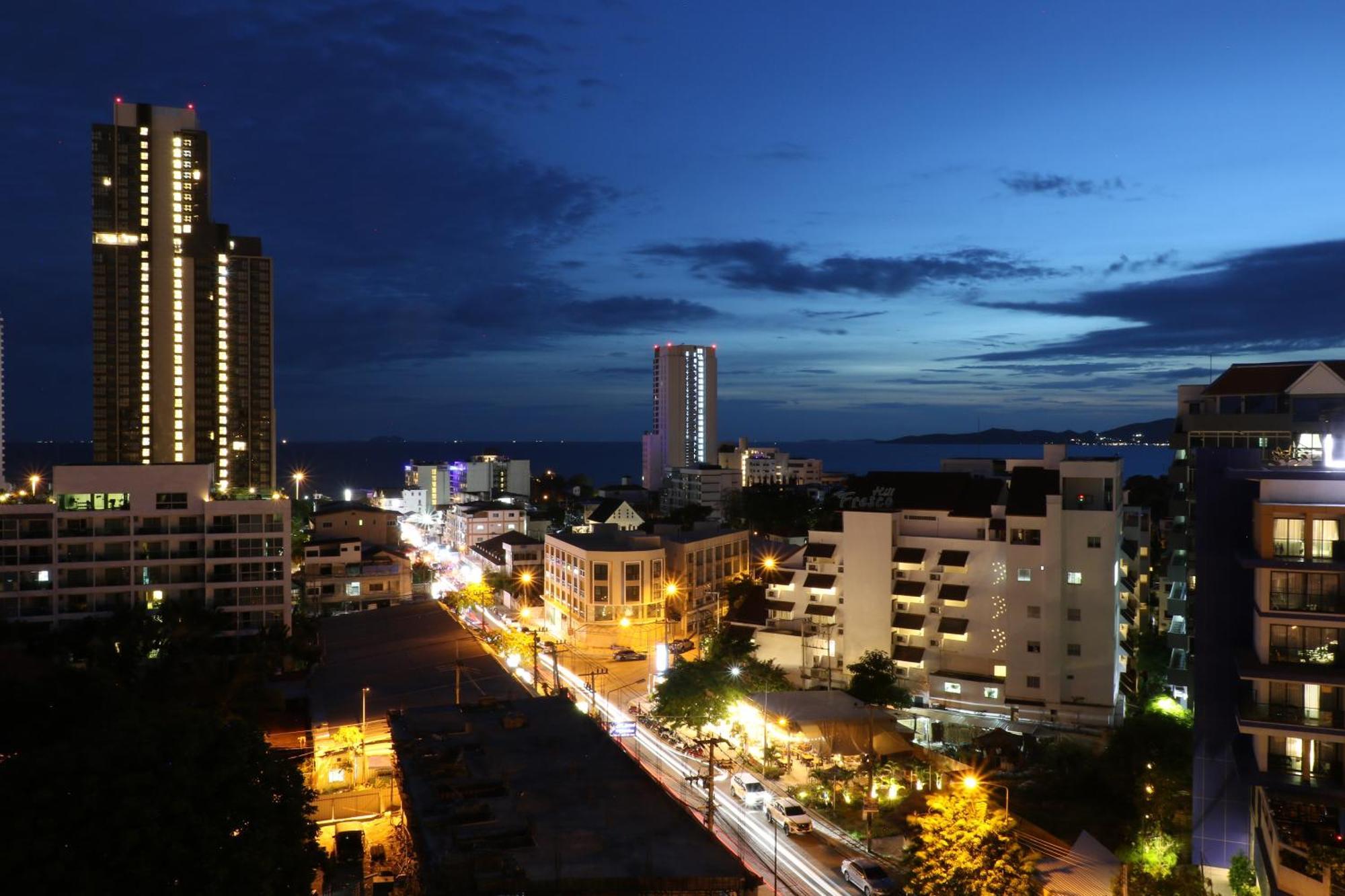Sirin Exclusive Hotel And Residence Pattaya Eksteriør bilde